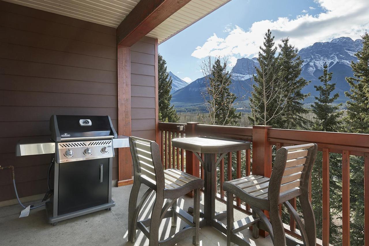 캔모어 Mountain View Escape With Open Hot Tub, Views!! 빌라 외부 사진