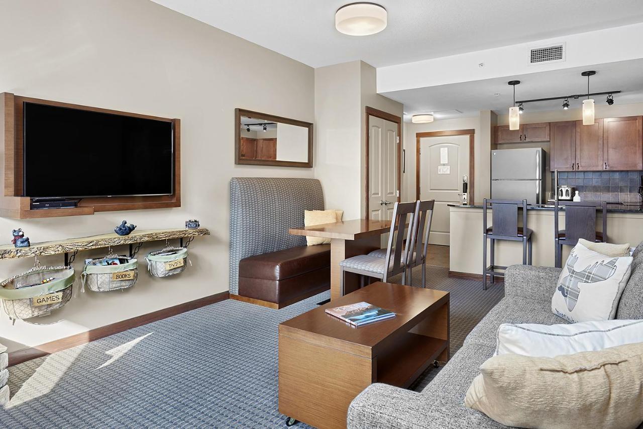 캔모어 Mountain View Escape With Open Hot Tub, Views!! 빌라 외부 사진
